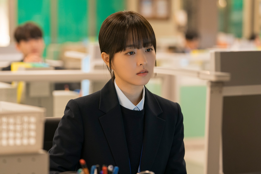Park Bo Young Talks About Her Twin Roles In “Our Unwritten Seoul,” How She Portrays Them, And The Drama’s Key Point